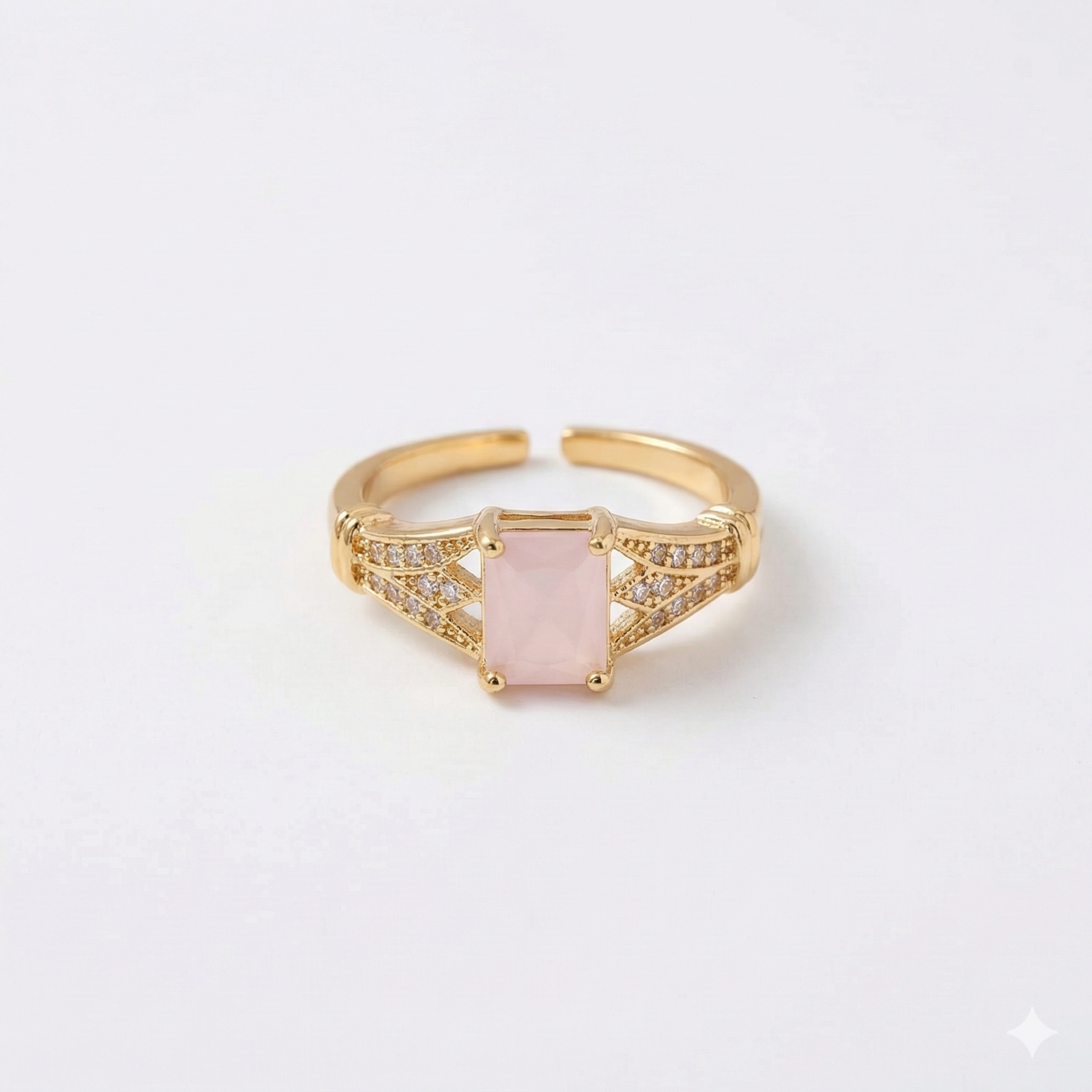 The Petal Heritage Gold Ring